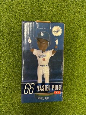 Los Angeles Dodgers Yasiel Puig Bobblehead